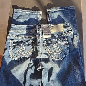 27 X 32 Suki Straight by Silver Jeans Co.